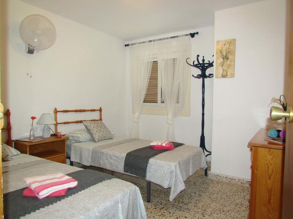 Apartamento Maestro Parada Torrevieja Quarto foto
